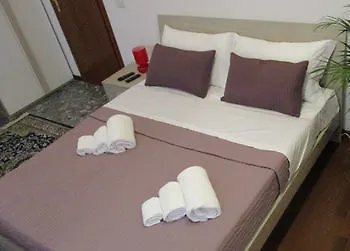 Guest house Maxim
