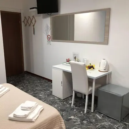 Maxim Guest house 3*