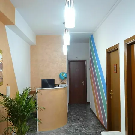 Maxim Guest house
